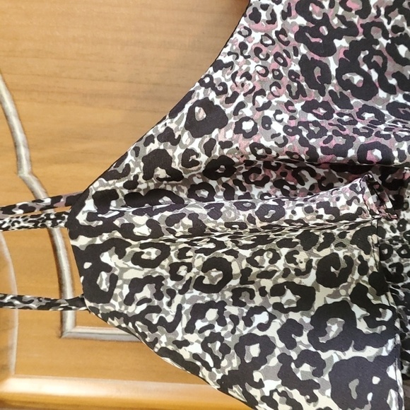 BCBG Generation romper, animal print. Size small.  Polyester.  Washable. - Picture 3 of 13